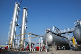 Power Distribution Busway Project: Substation at a Metering Station, Tahe Oilfield, Xinjiang